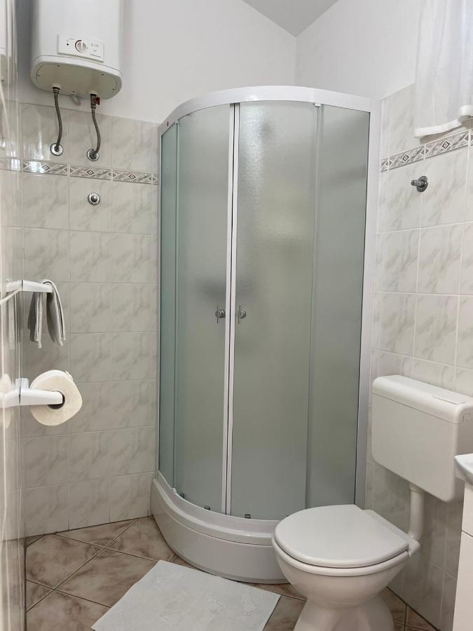 Apartments Marinovic Brzac Εξωτερικό φωτογραφία